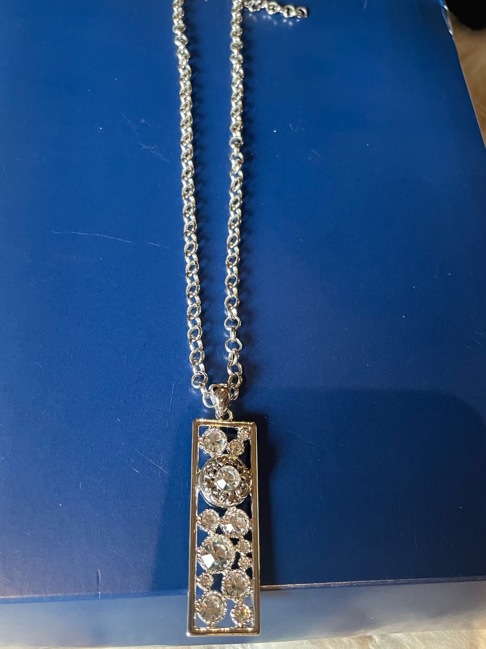 Rectangular Crystal Pendant Necklace in Silver Tone